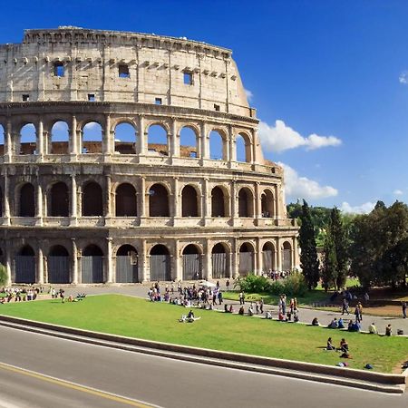 Golden Luxury Home - San Giovanni - 10 Min To Basilica Of San Giovanni - 25 Min To Colosseum Roma Ngoại thất bức ảnh